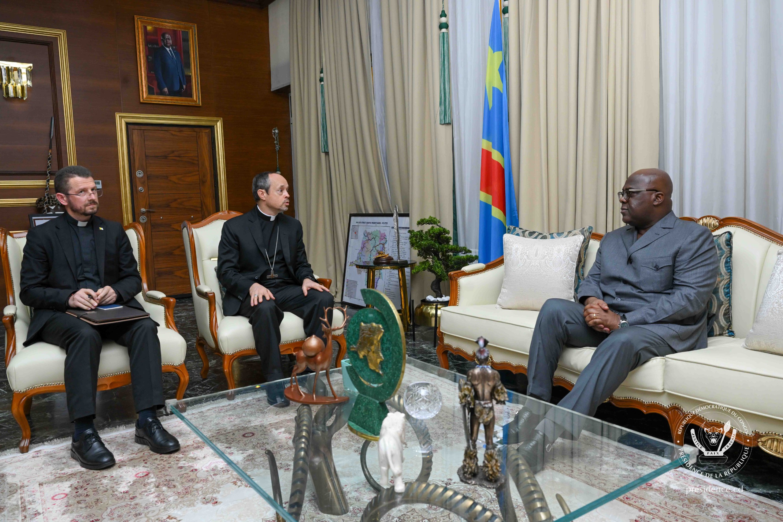Kinshasa : Félix Tshisekedi et le Nonce apostolique Mgr Mitja Leskova ont échangé sur la situation sécuritaire à l&rsquo;est de la RDC